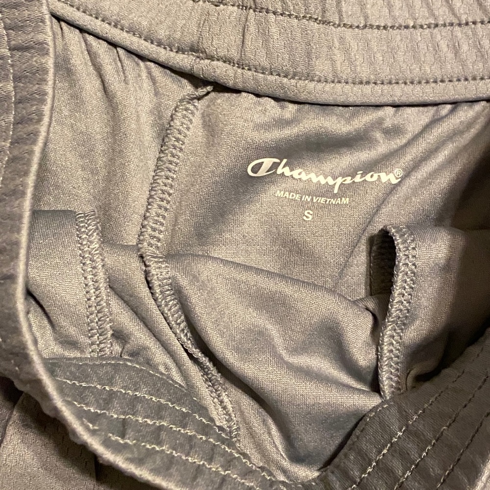 Athletic shorts